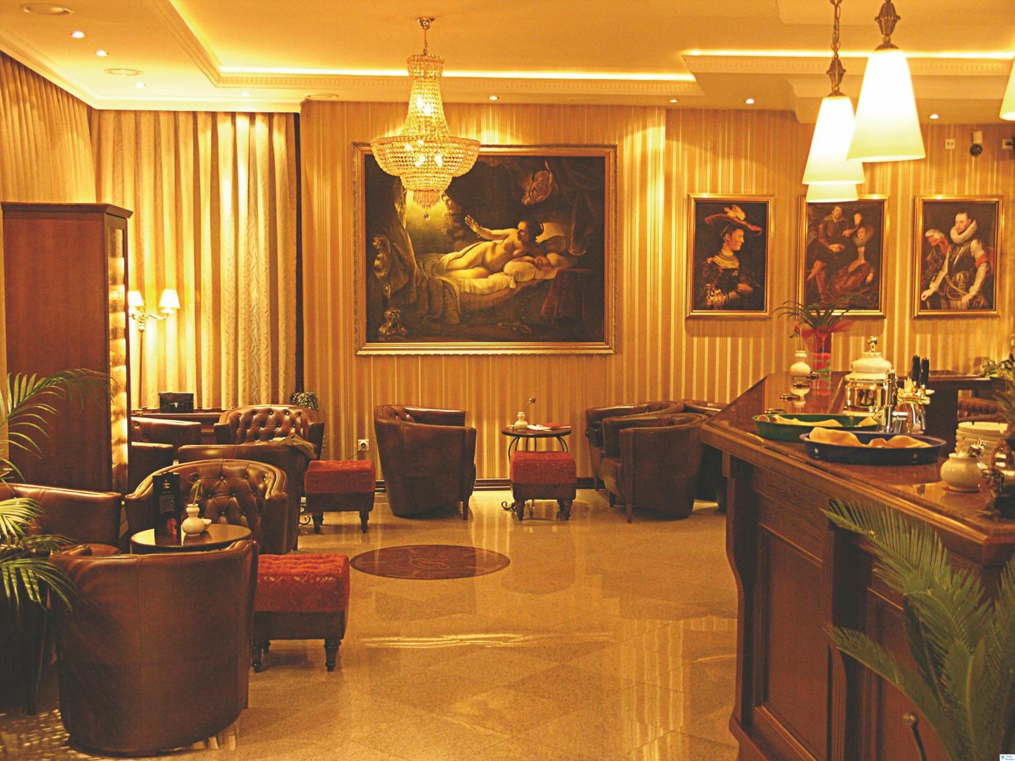 The Regent Club Hotel Ниш Интерьер фото