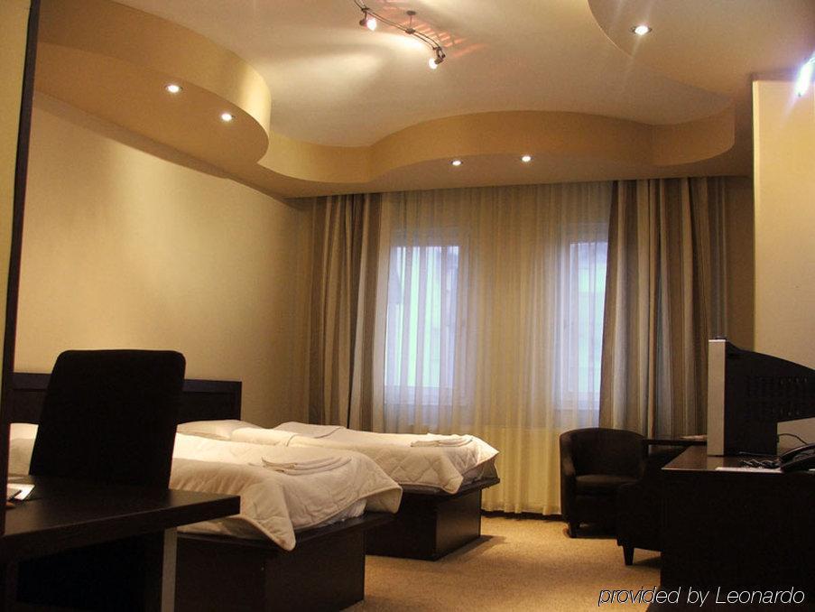 The Regent Club Hotel Ниш Номер фото